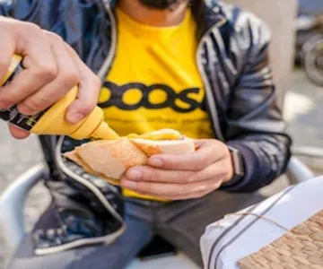 Lisbon: Alfama & Old Town Guided Segway Food Tour